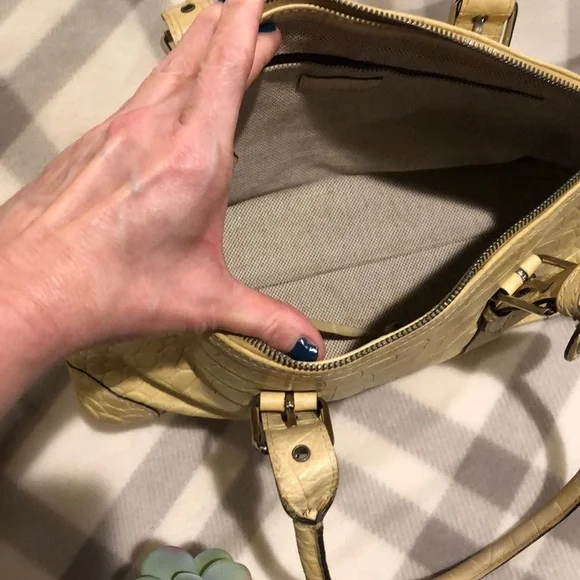 Dooney & Bourke yellow crocodile satchel handbag - Picture 5 of 7